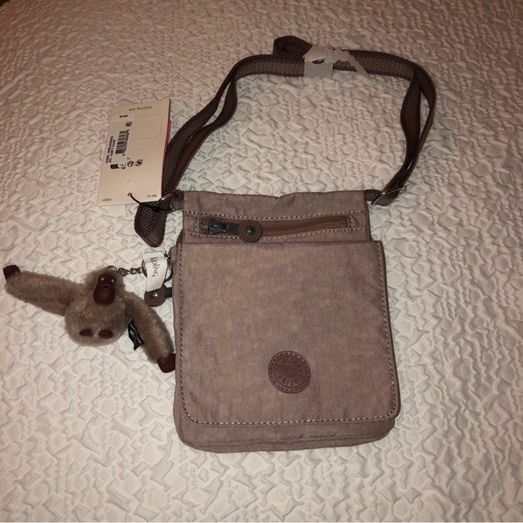 Kipling NWELDORADO Dusty Taupe Nylon Crossbody With Monkey Key Chain NWT - Picture 2 of 16